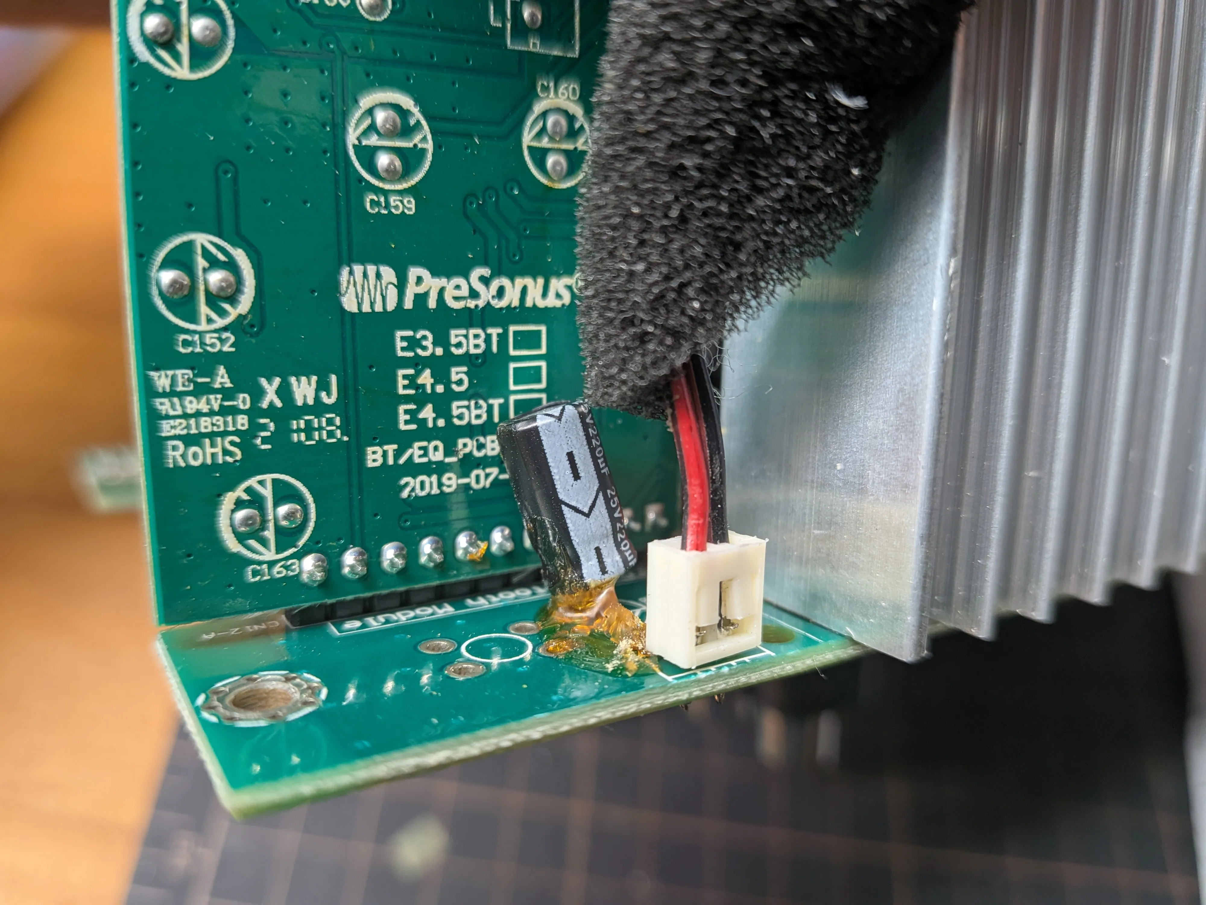 Close-up of Cap-top capacitors on the PCB