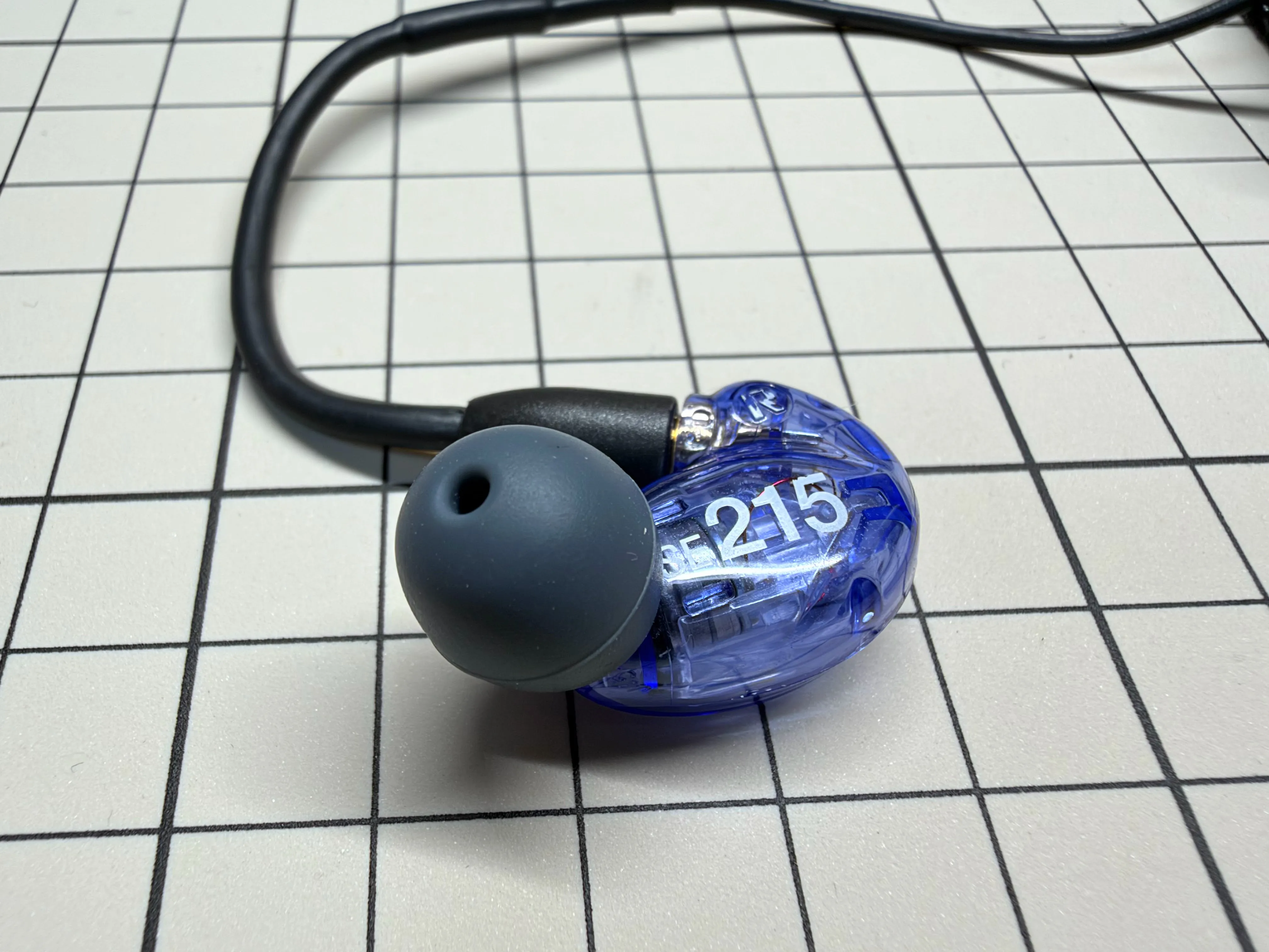 The SE215 Special Edition eartips