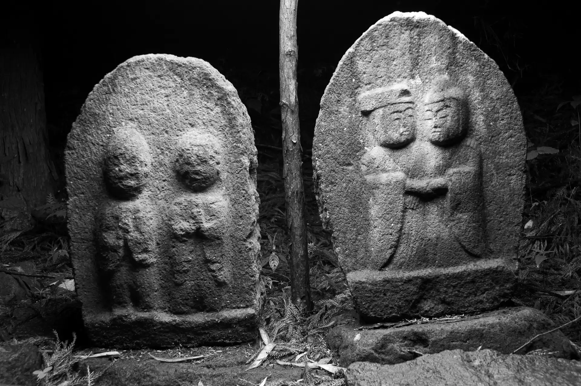 Little Roadside Sekibutsu - 13