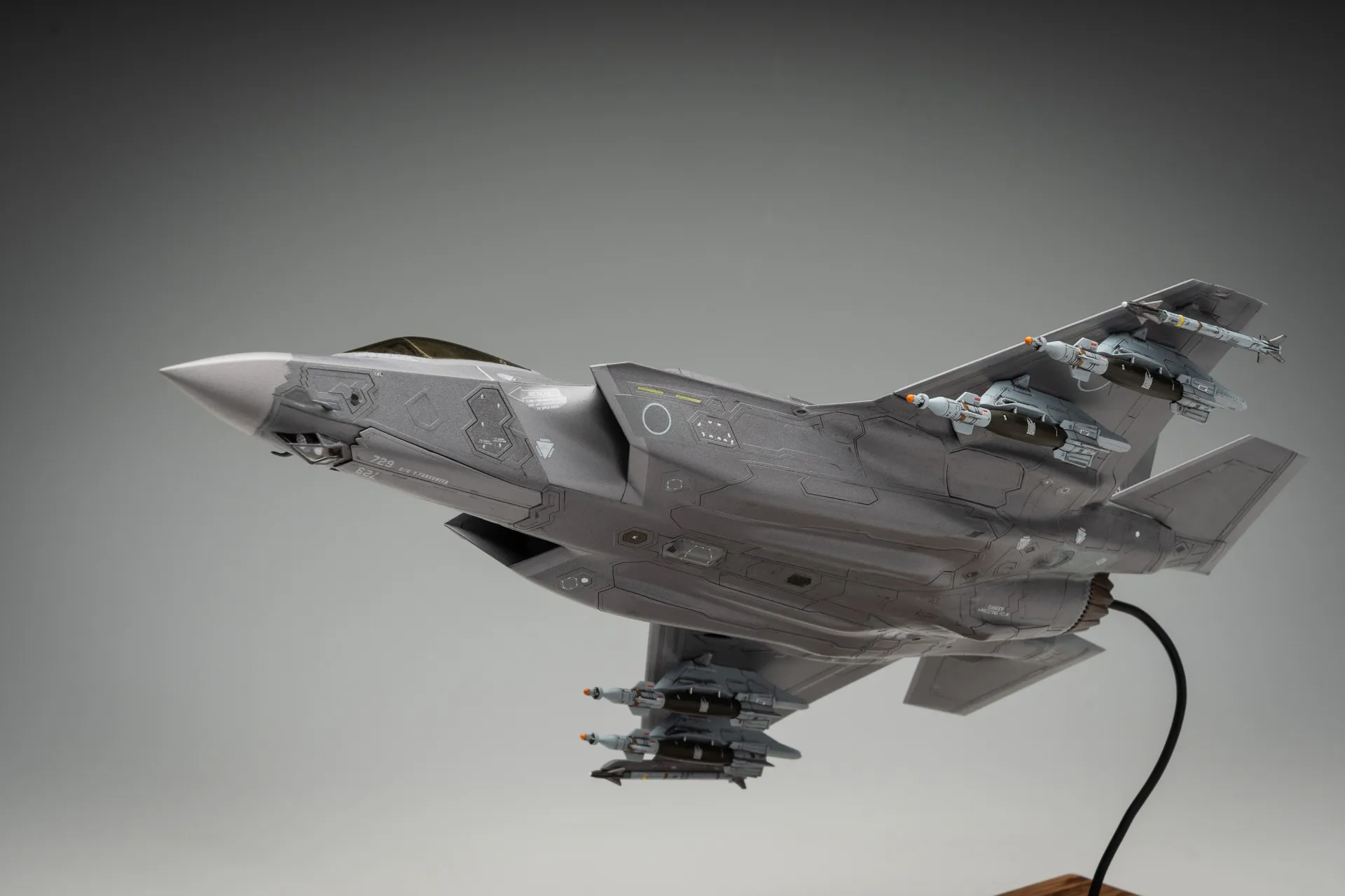 Pla-Model - 11